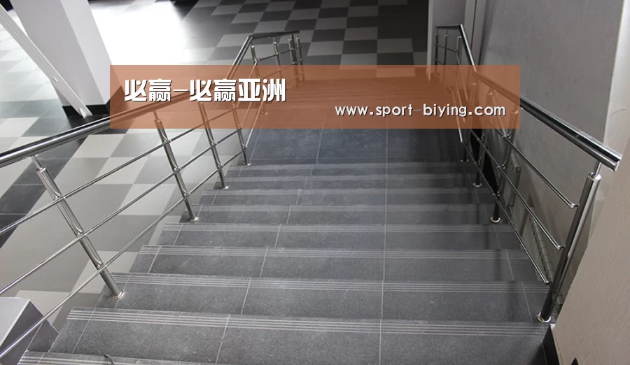 俄罗斯克麦罗沃洲办公楼(图2)